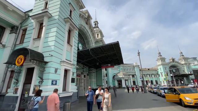 Прогулка по площади Тверской Заставы вокруг Белорусского Вокзала. смотреть онлайн