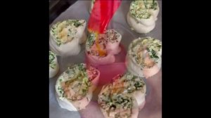 Слойки с творогом и шпинатом