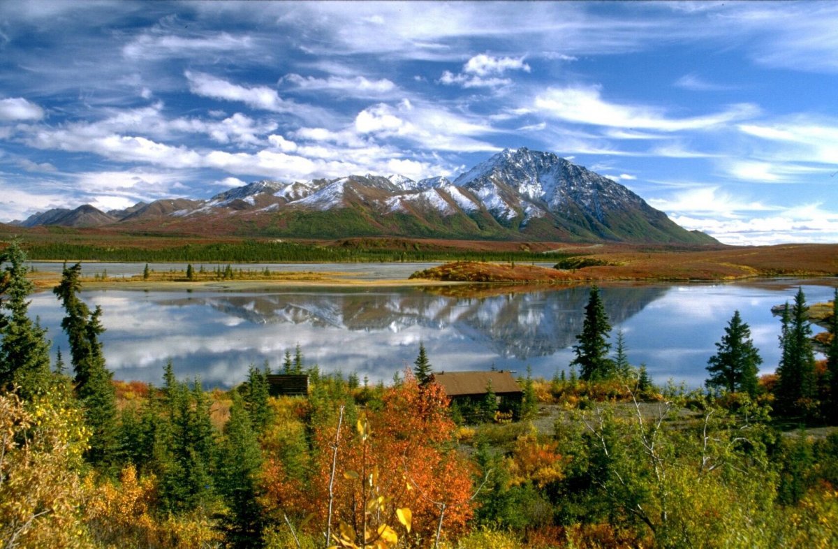 Величие Севера - Аляска и саундтрек May It Be  «Властелин колец: Братство Кольца»