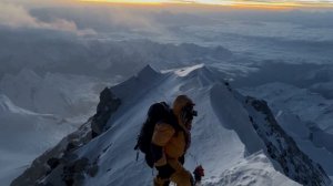 Вершина Макалу (8485 м). 17 мая 2023 г. 4 часа утра. Валерий Бабанов