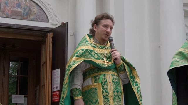 Престольный праздник в исторической усадьбе Троицкое-Кайнарджи смотреть онлайн