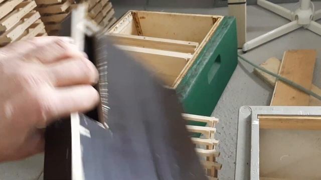 Нуклеус под стандартную рамку на 4 маткоместа своими руками.