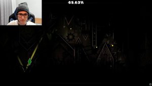 Ем Geometry dash с крабом и играю в чипсы. Очень вкусно!
