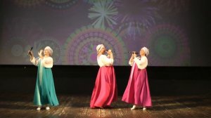 "Завалинка" Муз. Л. Николаевой, сл. Е. Муравьева., исполняет ансамбль "Калинов цвет" г. Гороховец