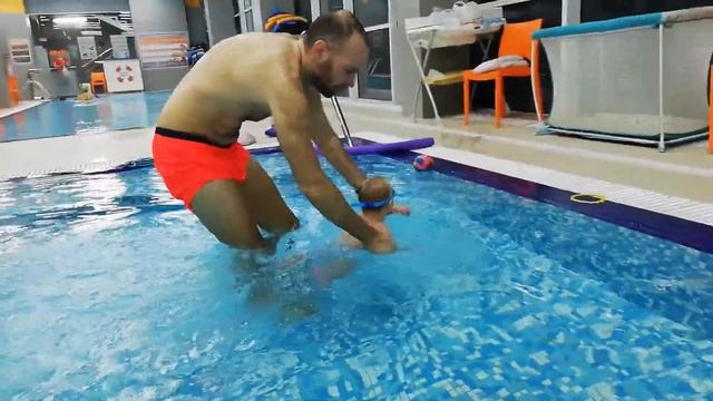 Грудничок в бассейне. Занятие 1. Вступление