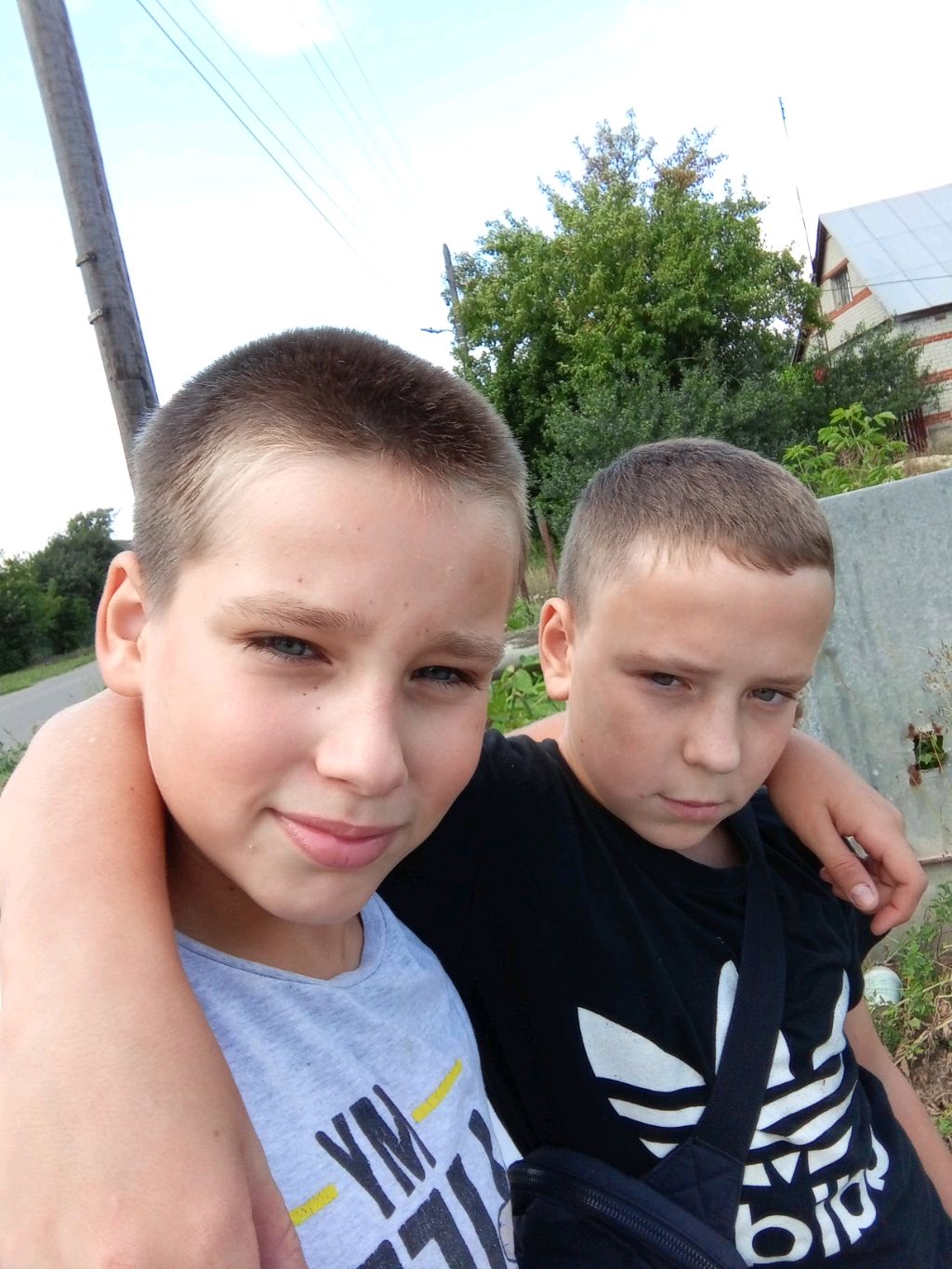 лазим по заброшке