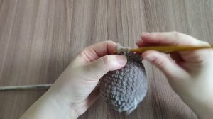 Пингвин крючком || Подробный попетельный мастер класс || Часть 1 || Вяжем туловище и голову ||