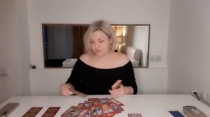 #таро. КАКИЕ ШАГИ ОН ПРЕДПРИМЕТ В БЛИЖАЙШЕЕ ВРЕМЯ?