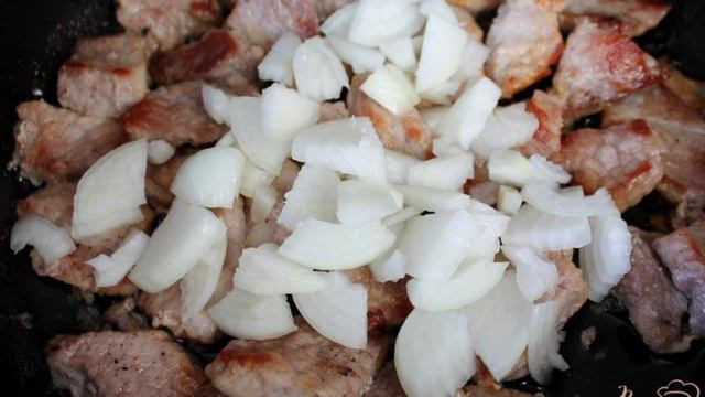 Гювече со свининой