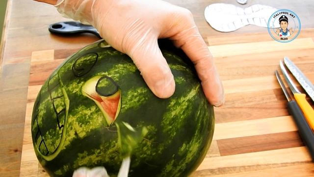 Joker Watermelon Carvings for Halloween смотреть онлайн