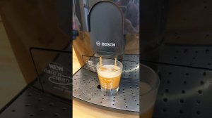 Кофемашина BOSCH BENVENUTO CLASSIC PIANO, приготовление эспрессо и капучино