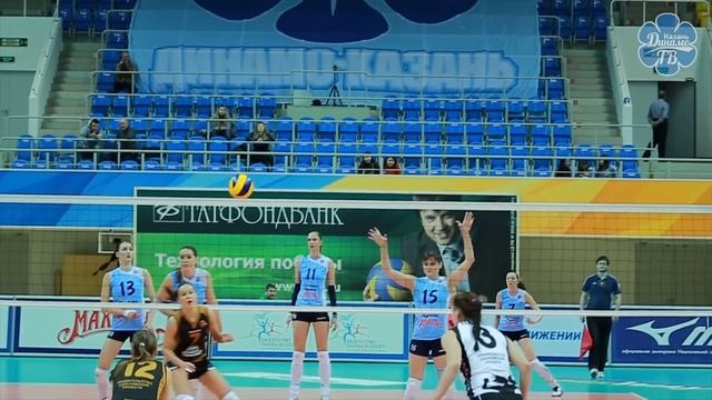 Как подавать в волейболе. Мастер-класс от Гамовой / How to serve volleyball. Master class by Gamova смотреть онлайн