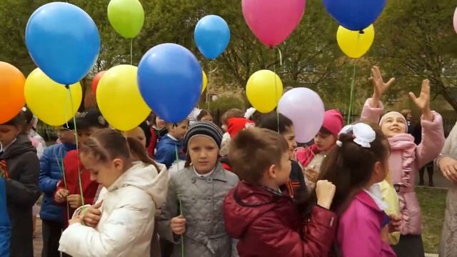 День Победы (Гимназия №1 города Тюмени) смотреть онлайн