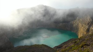 Кратерные озера Келимуту на острове Флорес в Индонезии в 4K Ultra HD