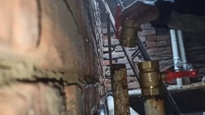 ЗАМЕНА 2Х КРАНОВ. ЦЕНТРАЛЬНОЕ ОТОПЛЕНИЕ