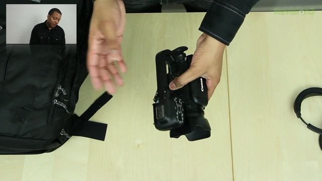 What's in my Bag: Travel Tech смотреть онлайн