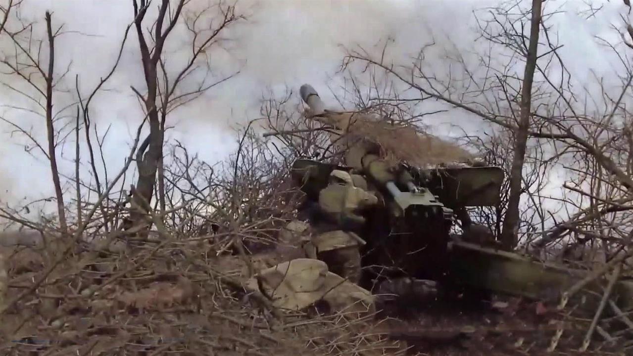 Российские силы продолжают уничтожение военной техники противника на разных участках СВО