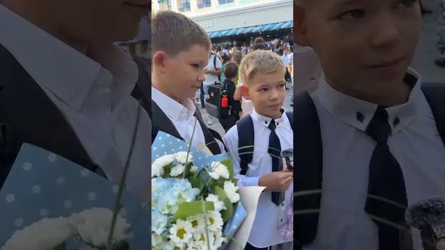 1000394864.mp4 Мой старший внук с другом дает интервью корреспонденту телеканала МОСКВА-24 02.09.24