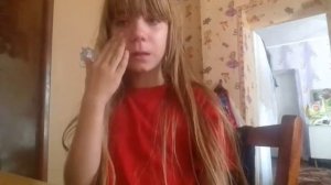 ДЕВОЧКА ПЛАЧЕТ! МАМА ДАЛЕКО УЕХАЛА!