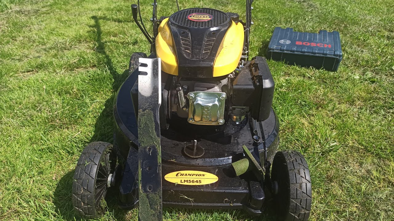 Champion LM5645 сломался, вылетел нож, чертов китаец. Снял швы овчаренку Одину. Сбруя Champion C4004 смотреть онлайн