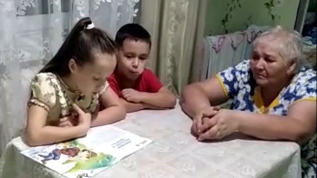 Хакасская сказка «Мальчик и синичка». Читает Хуснуллина Айгизя, 8 лет смотреть онлайн