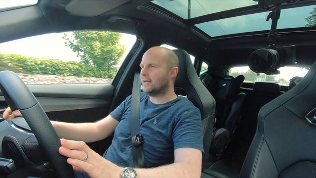 Cupra Formentor 300bhp review | Is it better than a Golf R? смотреть онлайн