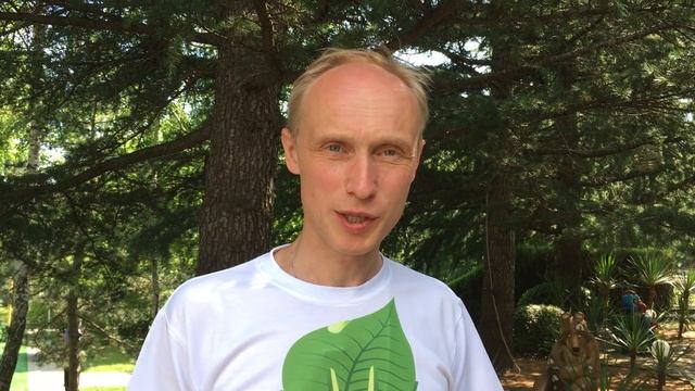 Олег Гадецкий поздравляет всех с Днём России! смотреть онлайн