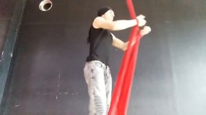 Pole College - ГОРБАТАЯ СПИНА в poledance ( рогатки, шолдер)  Как исправить ошибки