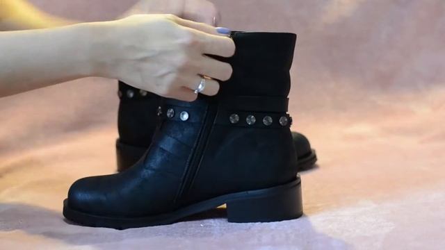 #HARAVAL ботинки в байкерском стиле, распаковка и примерка смотреть онлайн