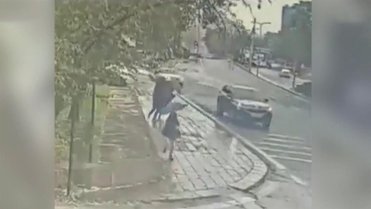 Около здания МВД в центре Анкары произошел взрыв