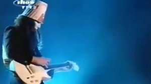guns n roses-  Buckethead Solo (rock in rio III)