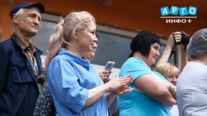 В Сафонове прошел флешмоб ко Дню медицинского работника