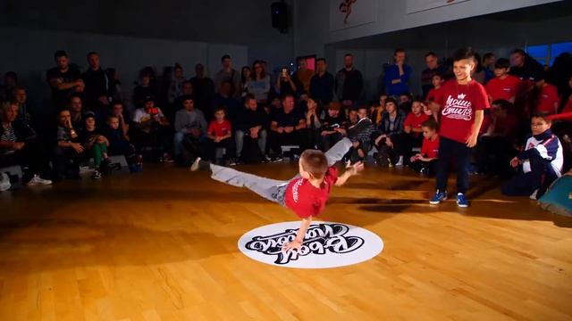 2x2 bboy D-Key & Сын Марса vs bgirl Илона & Богдан - BBOY NATION 2018 смотреть онлайн
