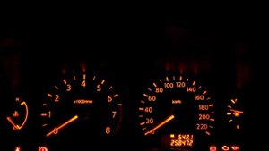 расход топлива трасса 4.8 литра и ответ на вопрос Nissan Almera Classic (B10)