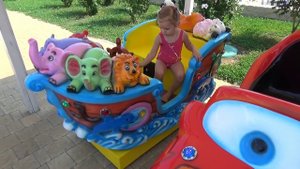 Идём в Аквапарк Одесса плаваем в бассейнах Have fun in Aquapark Odessa