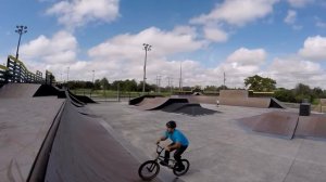 How to 360 a BMX