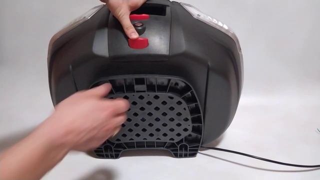 Кофр 47л с прозрачными отражателями