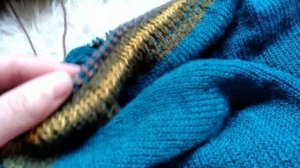 Свитер для мальчика 9-12 лет.?