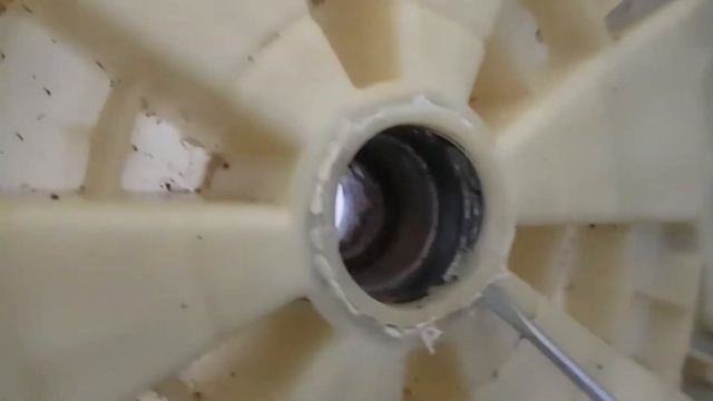 Замена подшипников, амортизаторов, заклейка манжеты, уст. втулку на стиральной машине LG WD 1050FB