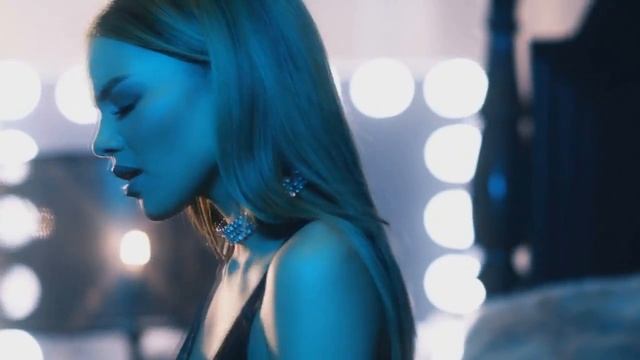 Play N Skillz Ft Wisin, Frankie J Y Leslie Grace Si Una Vez Dj Neka Remix VRemix Manu Gomez de смотреть онлайн