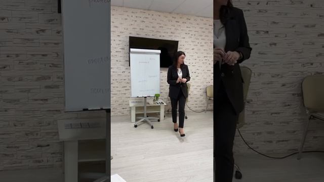 Различия КОУЧИНГА и ПСИХОЛОГИИ. Эфир с тренинга смотреть онлайн