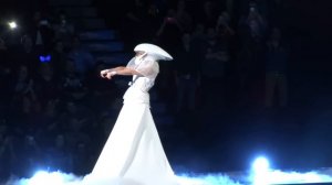 Lady Gaga Bloody Mary Live Montreal 2013 HD 1080P