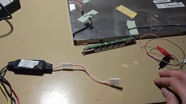 Как проверить лампу подсветки монитора CCFL