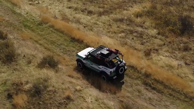 Bronco + Filson Wildland Fire Rig concept Broll смотреть онлайн