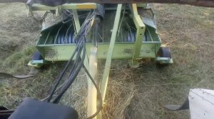 Кручу рулоны.Рулонный пресс CLAAS ROLLANT 46 roto cut.
