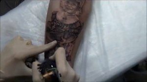 tattoo_процесс нанесения татуировки_портрет_майя
