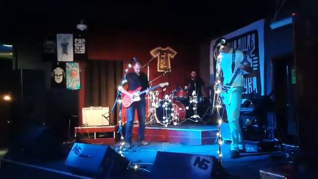 Культ Карго - Пустой город смотреть онлайн