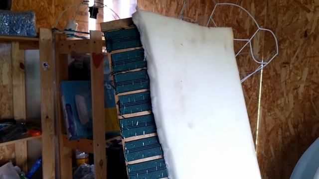 ПЕРЕДЕЛКА СОВЕТСКОГО ДИВАНА! DIY - НОВАЯ ЖИЗНЬ ДИВАНА С МУСОРКИ! Как сделать почти бесплатный диван смотреть онлайн