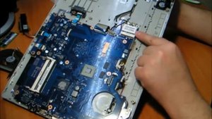 Как разобрать, почистить и  заменить термопасту в  ноутбуке  SAMSUNG Model - RV515