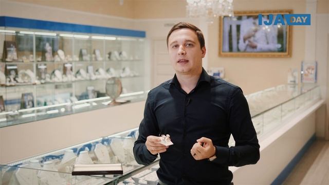 Эксперт. Модуль 3.4 Урок 8. Лунный камень: фразы для презентации, свойства, значение и мифы